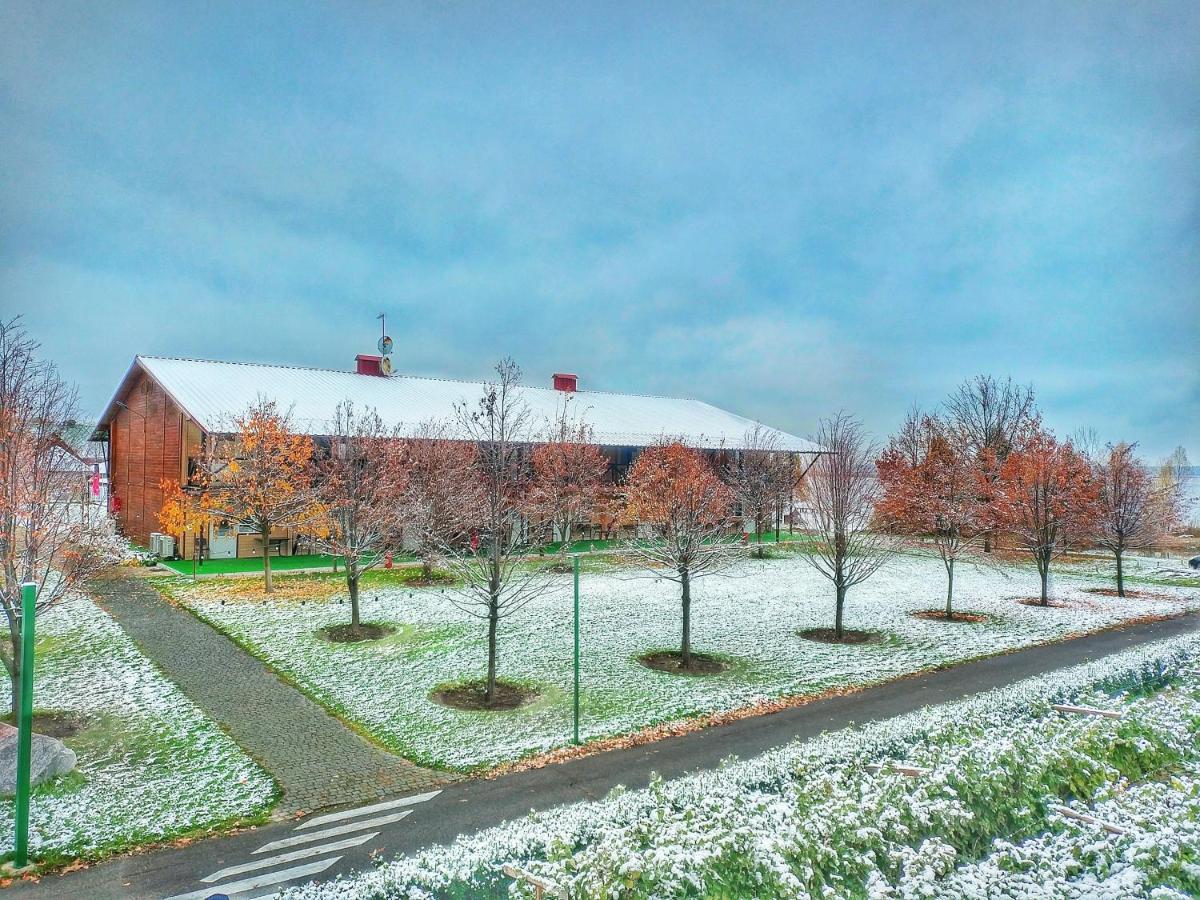 Bereg Holiday Park Svetlogorskoye Exterior foto